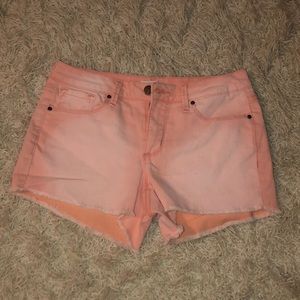 peach jean shorts